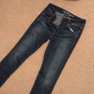 Dark wash jeggings